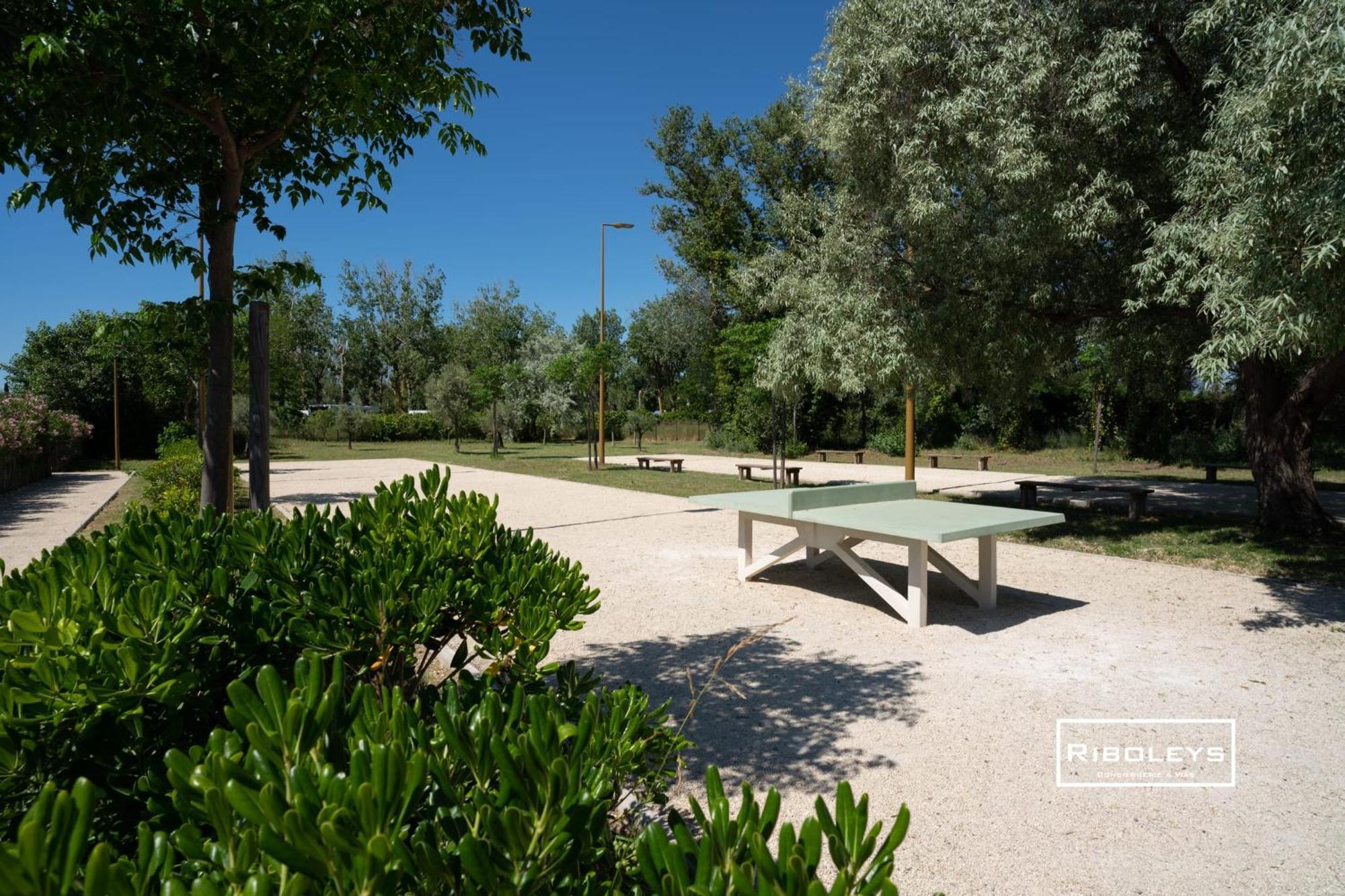 Superbe T3 Climatise Avec Wifi A 400M De La Plage Vias Luaran gambar
